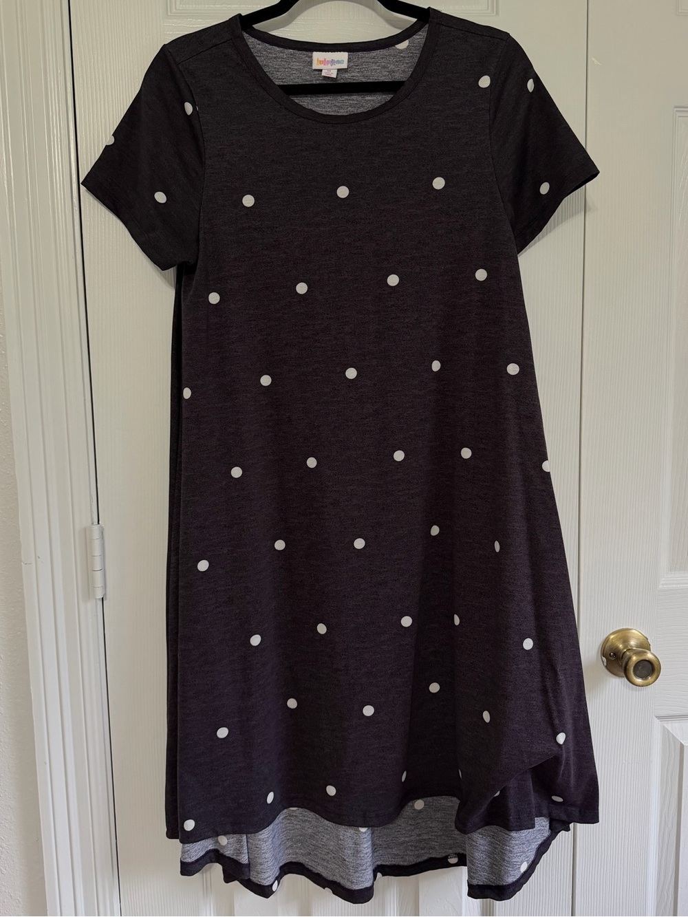 LuLaRoe Carly Dress Medium Black White Polka Dot High Low Swing Tunic